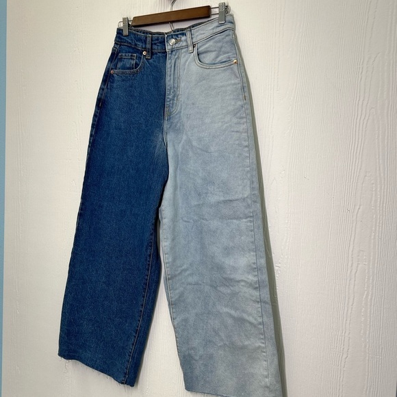 Wild Fable - Two Tone Leg  Fun High Rise Waisted Wide Leg Ankle Jeans Size 2 - Picture 5 of 12